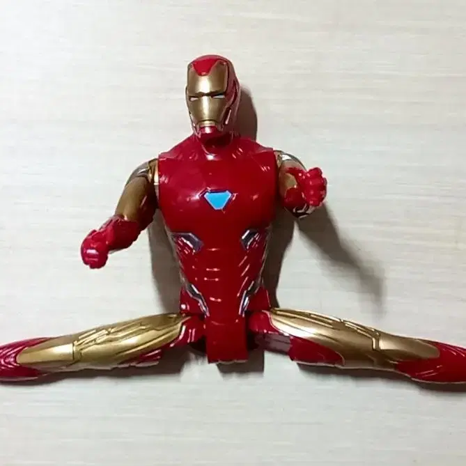 IRONMAN 아이언맨