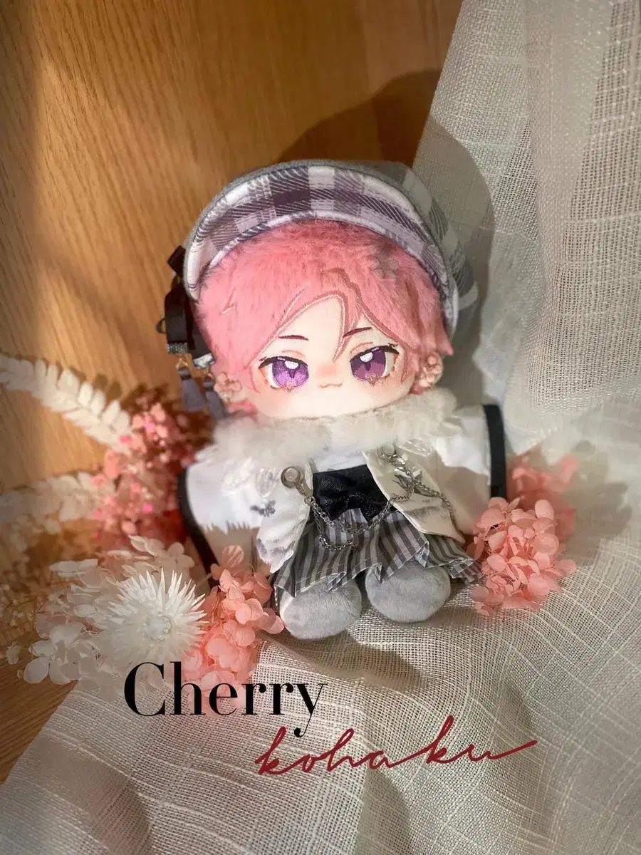 Cherry blossom Kohaku somyi doll for sale