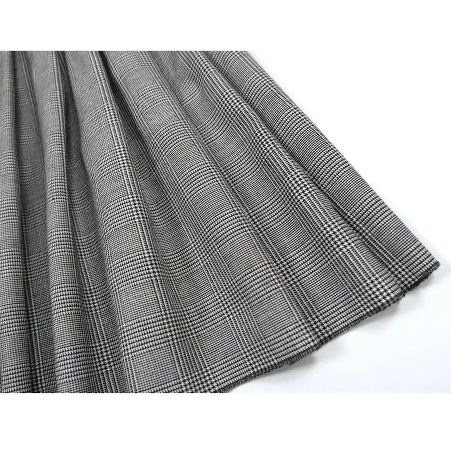 Oneil of dublin houndtooth pleat skirt