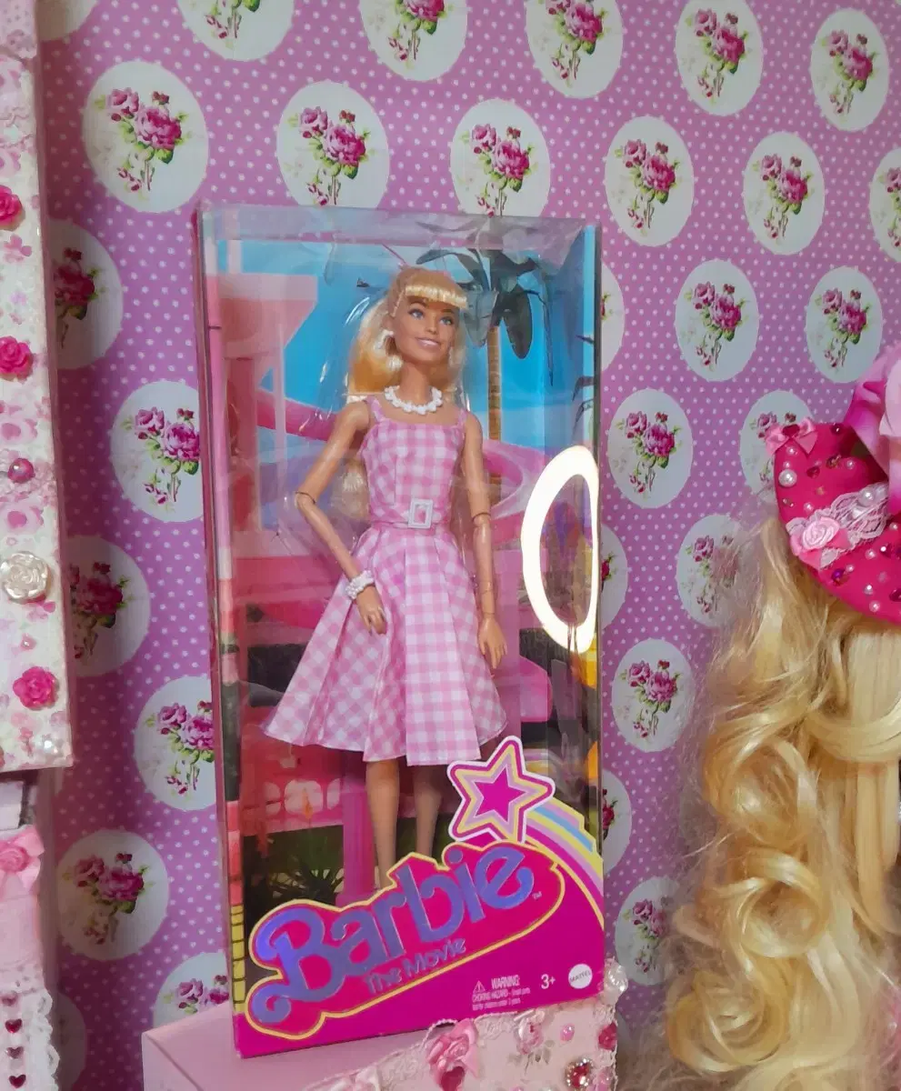 [unsealed] bobby Margot Robbie doll from the movie