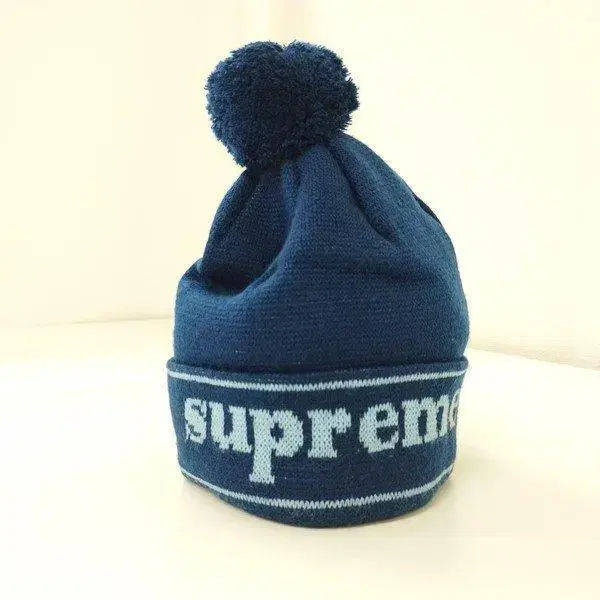 Supreme cuff Logo Beanie.상태좋은 중고제품.