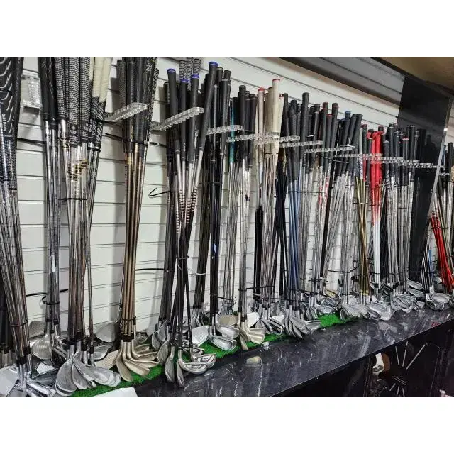 CLUB &amp FITTING EQUIPMENT