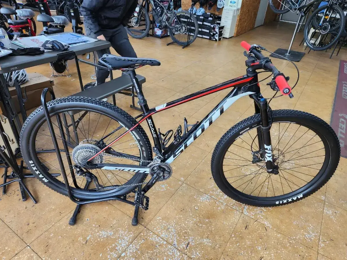 2018 Scarscale 920 Carbon MTB
