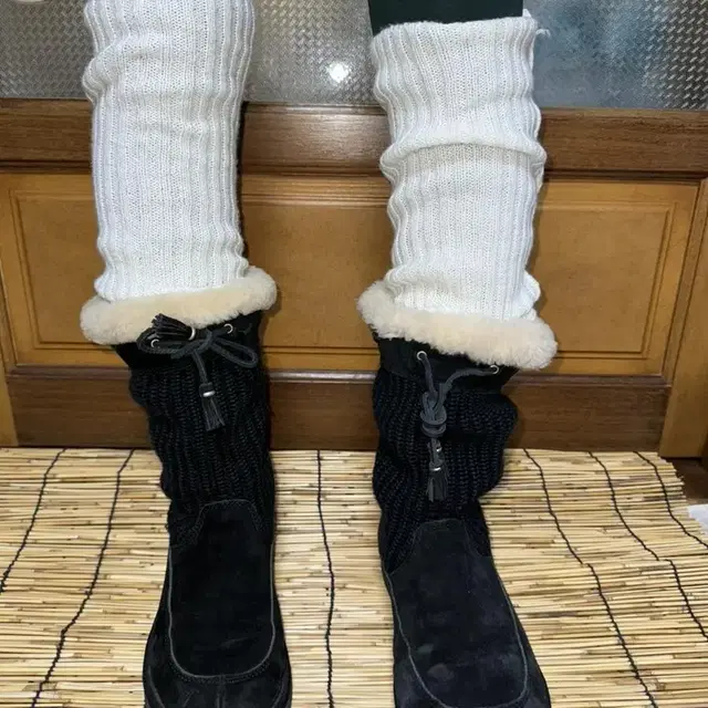 Ugg 250