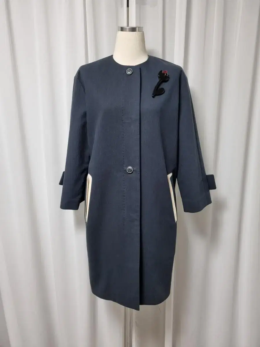 F Jebyeong High-quality No-collar Long Jacket