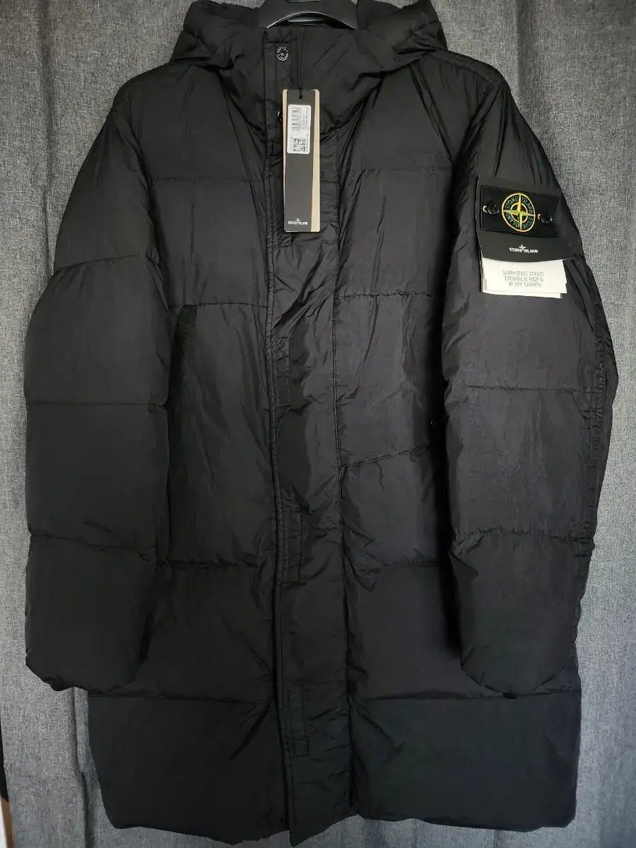 23FW Stone Island Crinkle Wrap Long Padded Black L New