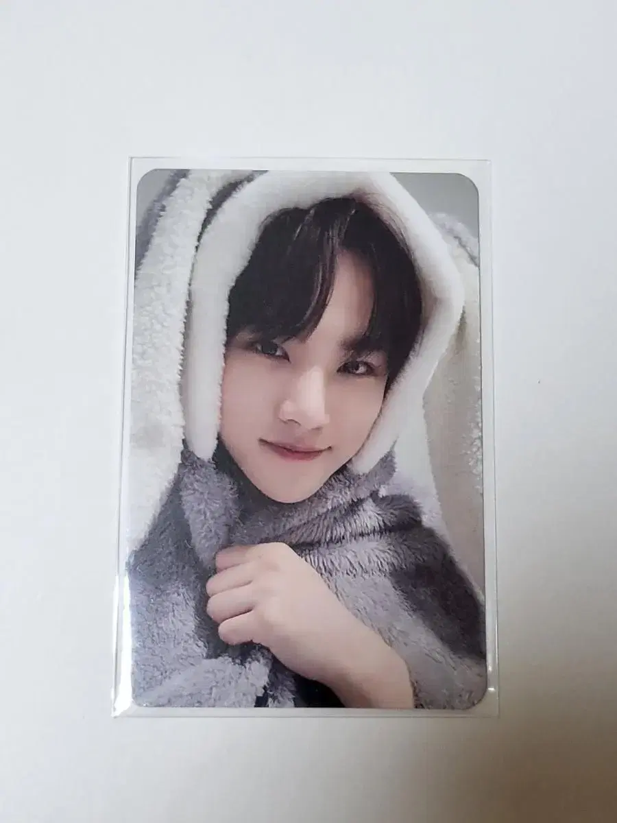 ampersandone makestar Youngtong unreleased photocard Rabbit blanket Siyoon Yoon