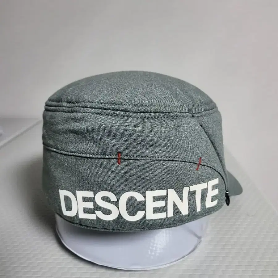 데상트 (DESCENTE)기모 모자 56