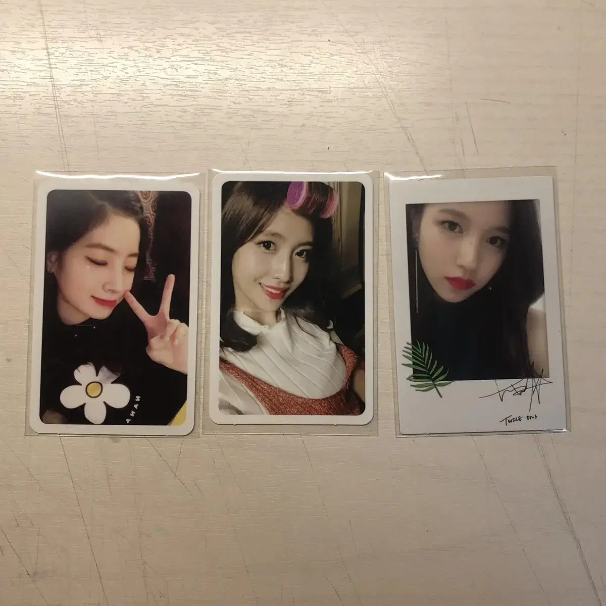 Twice photocard wts momo photocard dahyun photocard mina photocard Polaroid Laiki