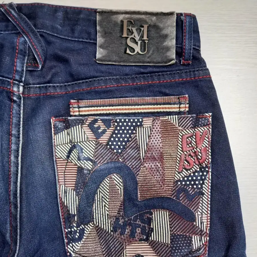 28 EVISU Kor 워싱 스판 슬림일자 진청 D28-702