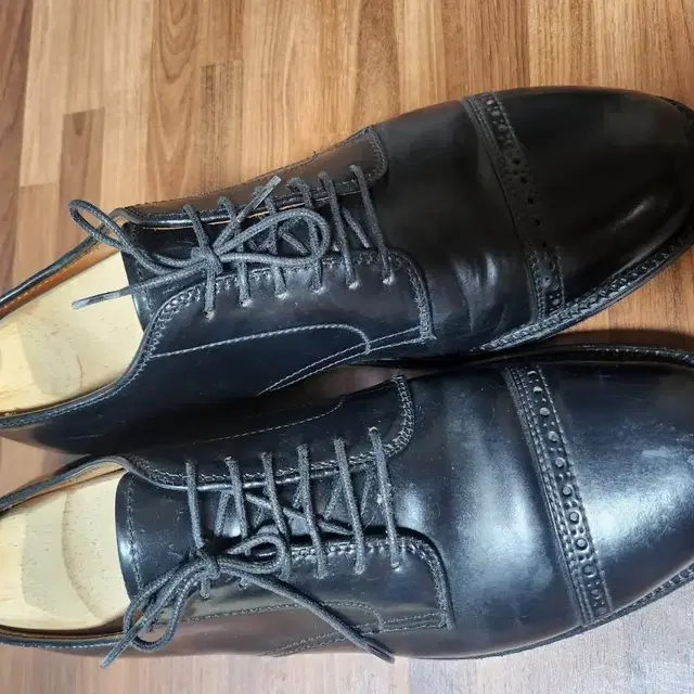 알든 코도반A7503 (STRAIGHT TIP BLUCHER) BLACK