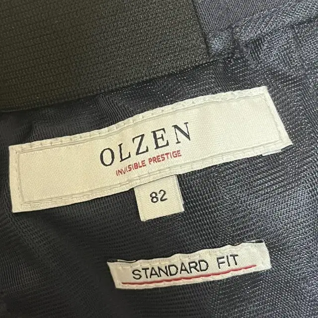 (82)OLZEN 네이비 STANDARD FIT 팬츠