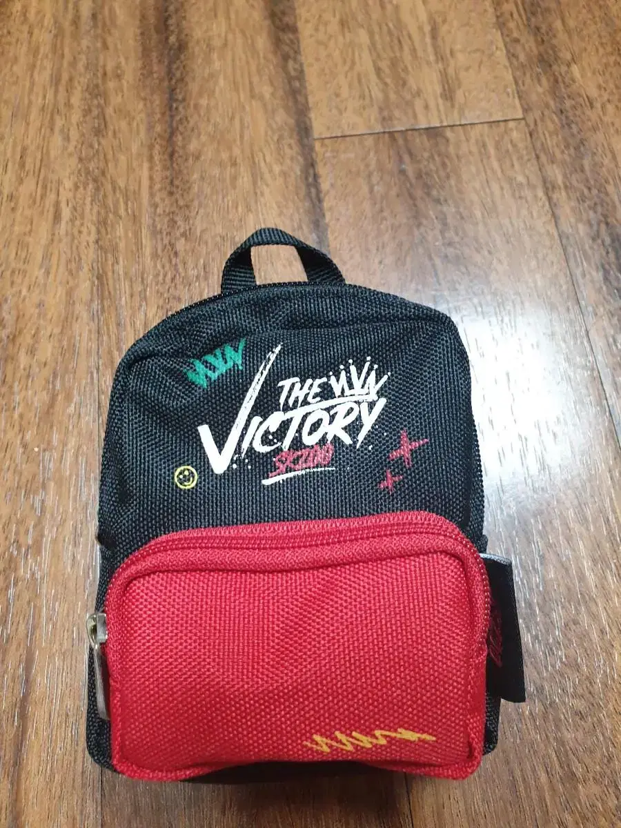 Straykids skzoo sells backpacks