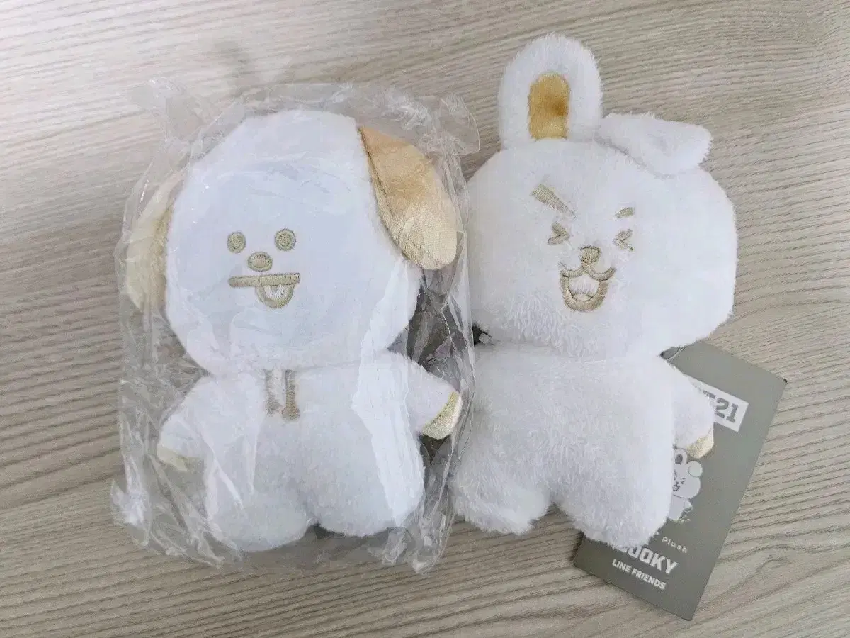 Bangtan BT21 Twinkle Standing Doll