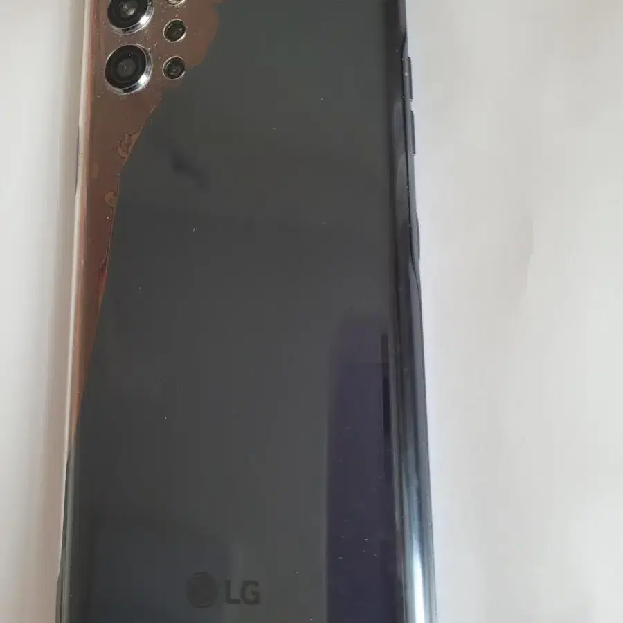 LG Q92