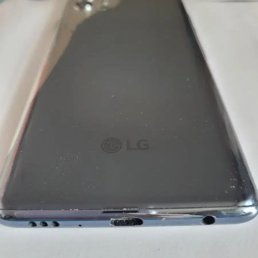 LG Q92