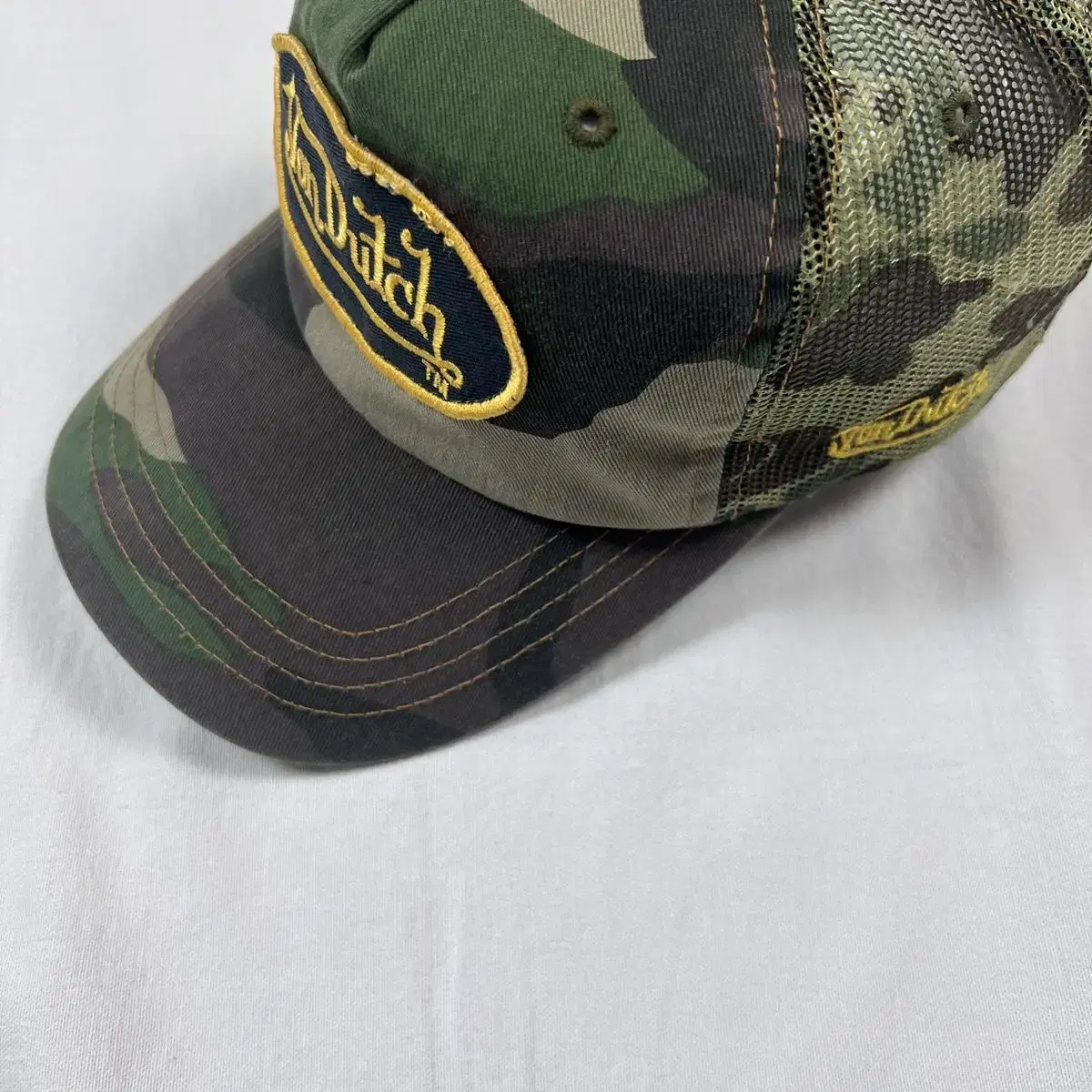 본더치 von dutch 로고 카모패턴 메쉬 트러커 캡모자