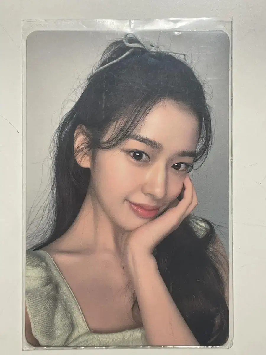 Dewitry yujin photocard