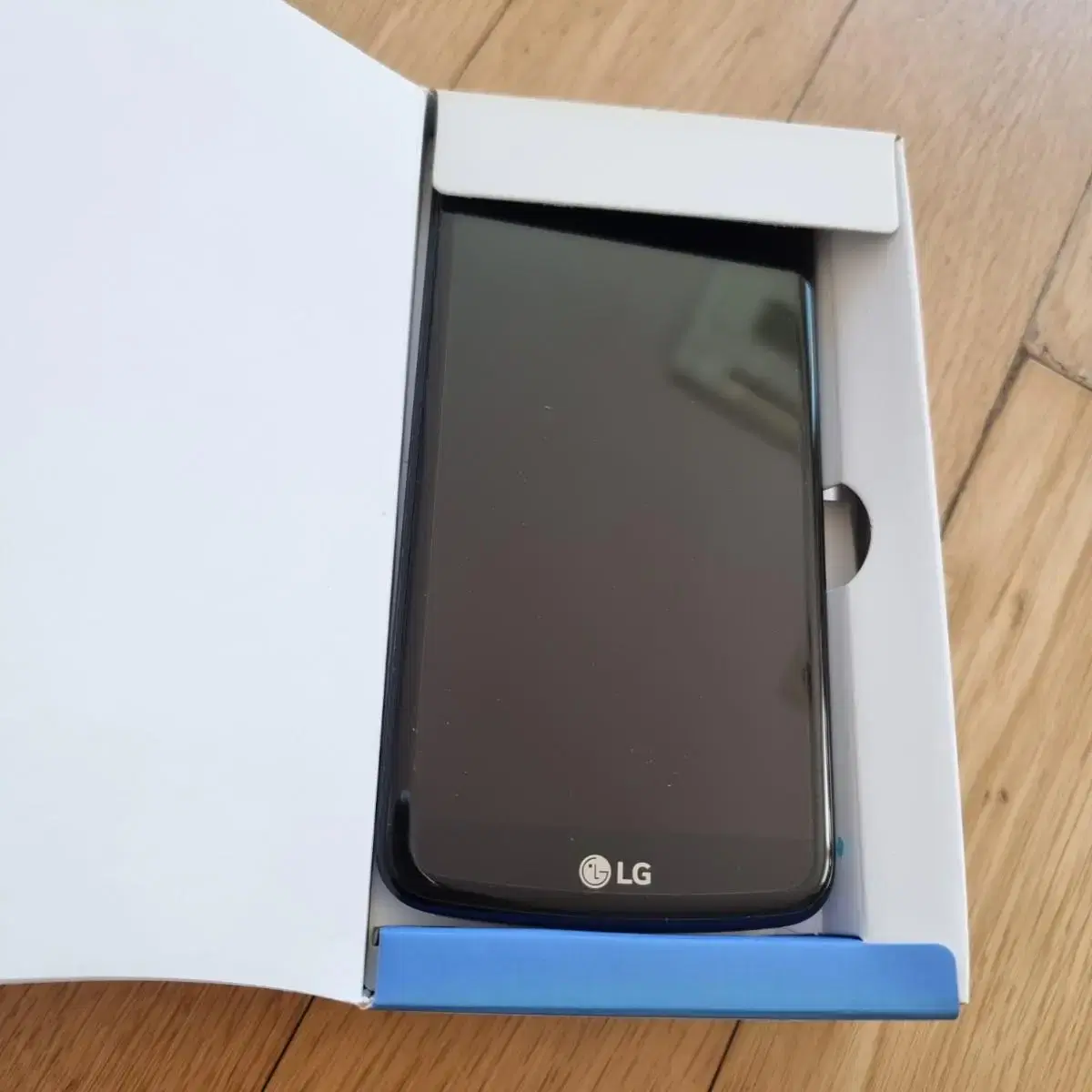 LG k10 (f670l) 공기계 풀박스 단순개봉