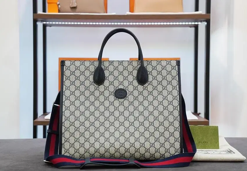 [착한중고명품부산점] gucci 674148 medium tote bag condition A+