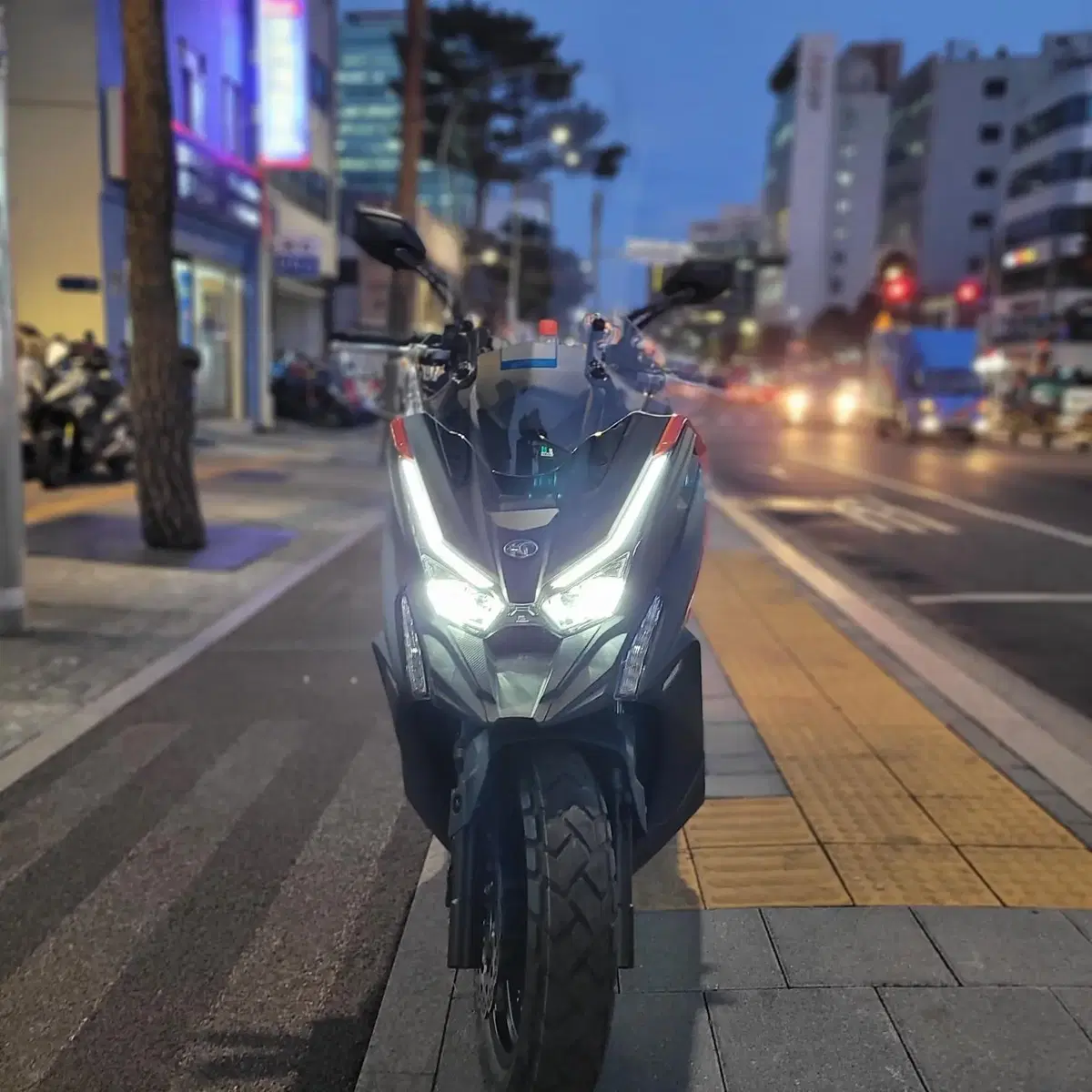 (신차)DTX125 킴코 / 23년식 / 0km / 신차 할인판매 스쿠터