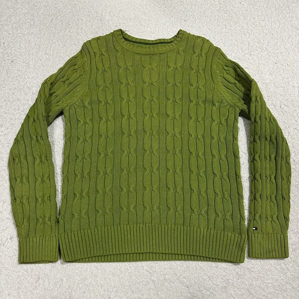 Tommy Hilfiger Knit Round M