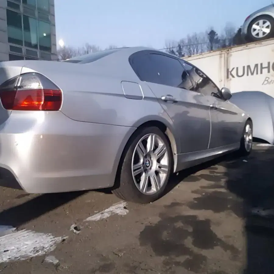 bmw e90 m 스포츠팩 부품판매합니다..