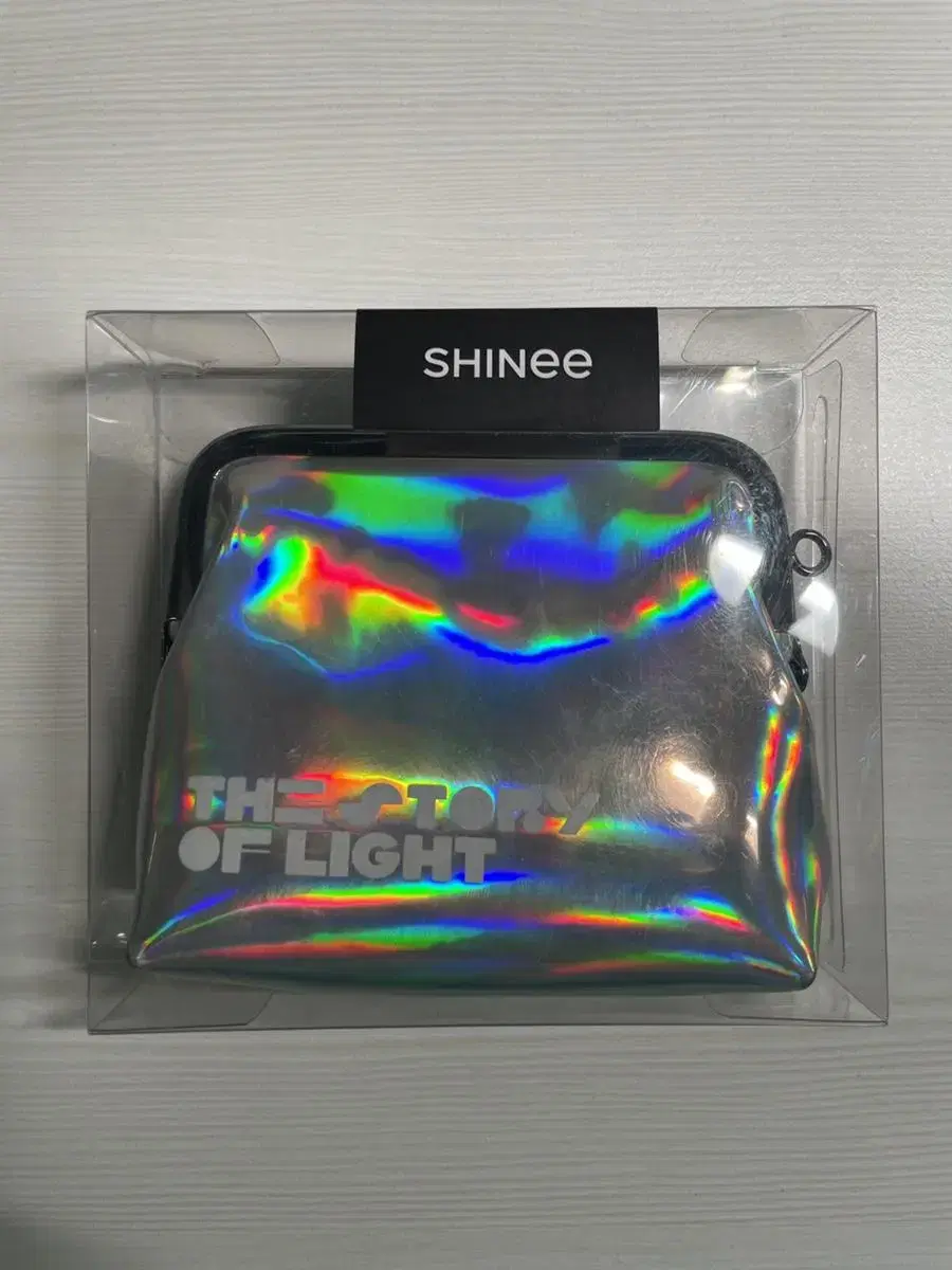 Shinee limited edition wts the coin purse!