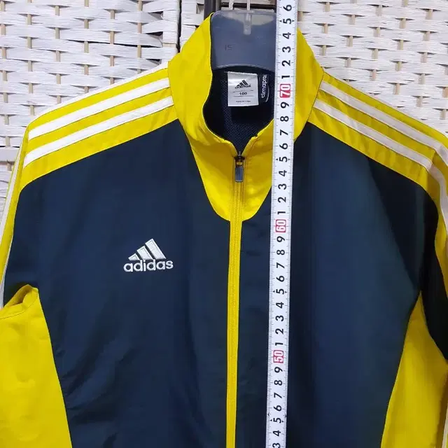 (1040) ADIDAS 아디다스 스포츠 트레이닝 상의 100 L