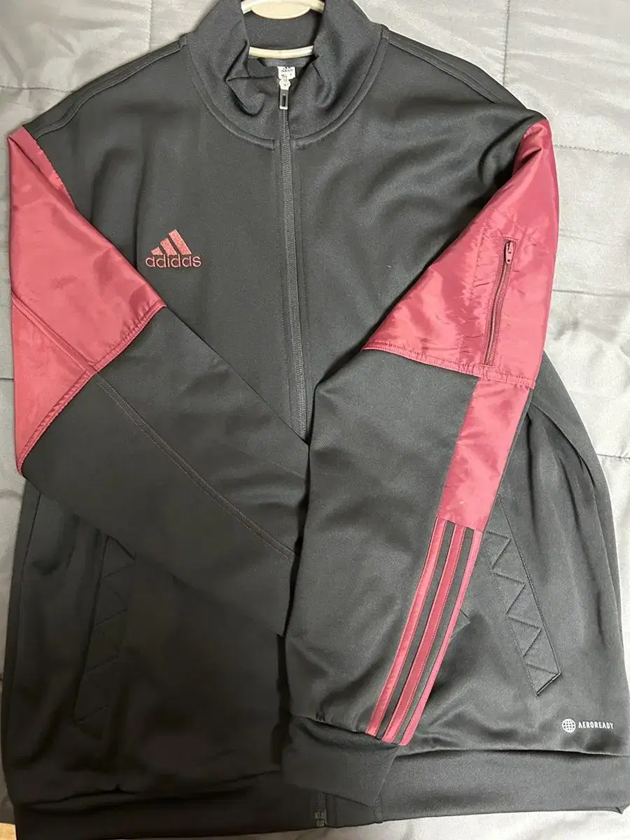 4XL Adidas Sweatshirt