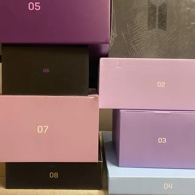 BTS MERCH BOX 방탄 머치박스 #1-8