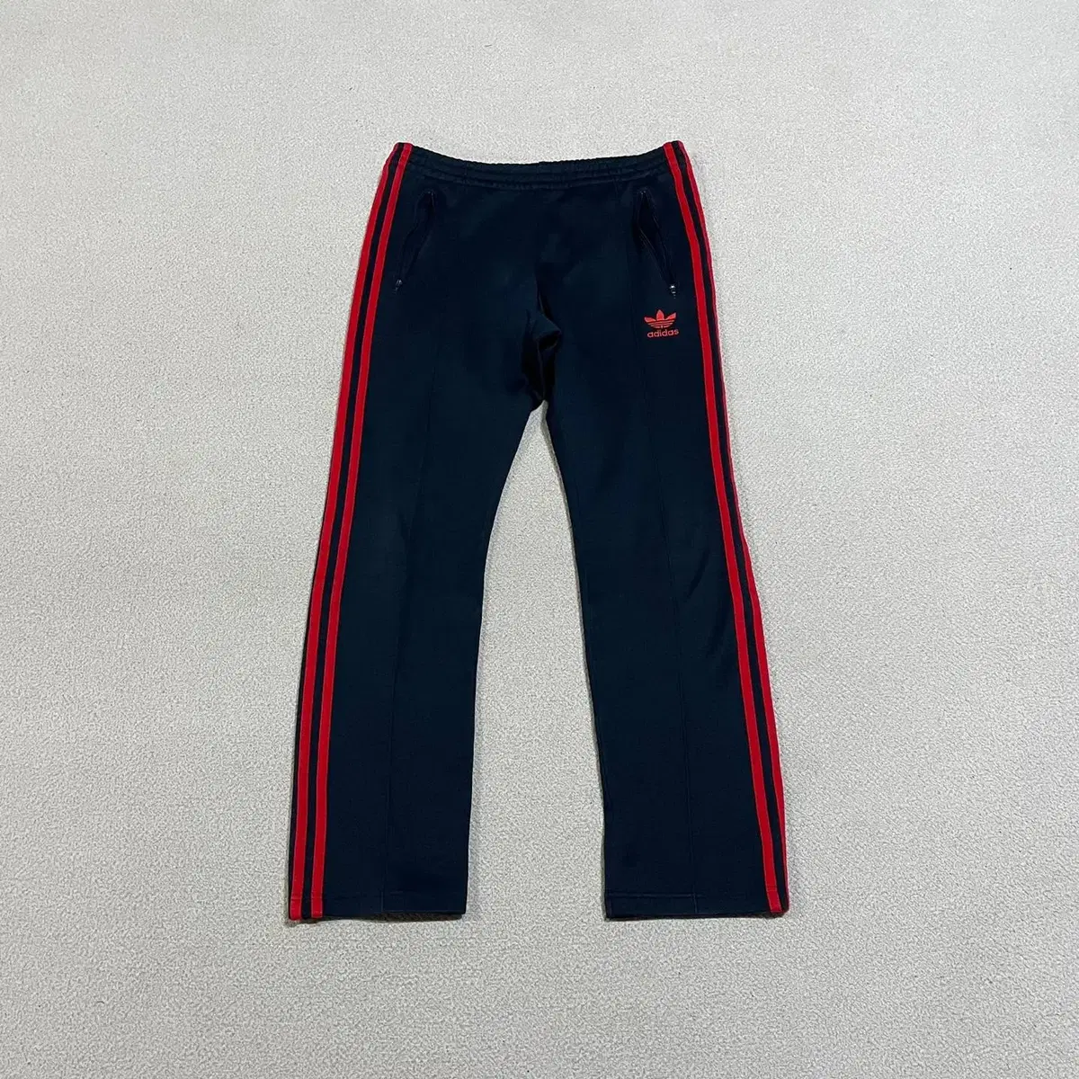 L Adidas Europa Trousers N.3302