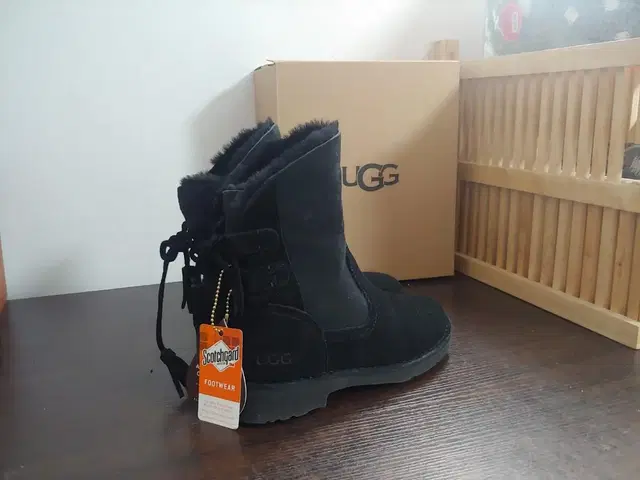 230 EU36 UGG 어그 울트라 부츠