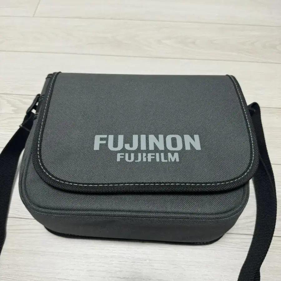 FUJINON 7x50