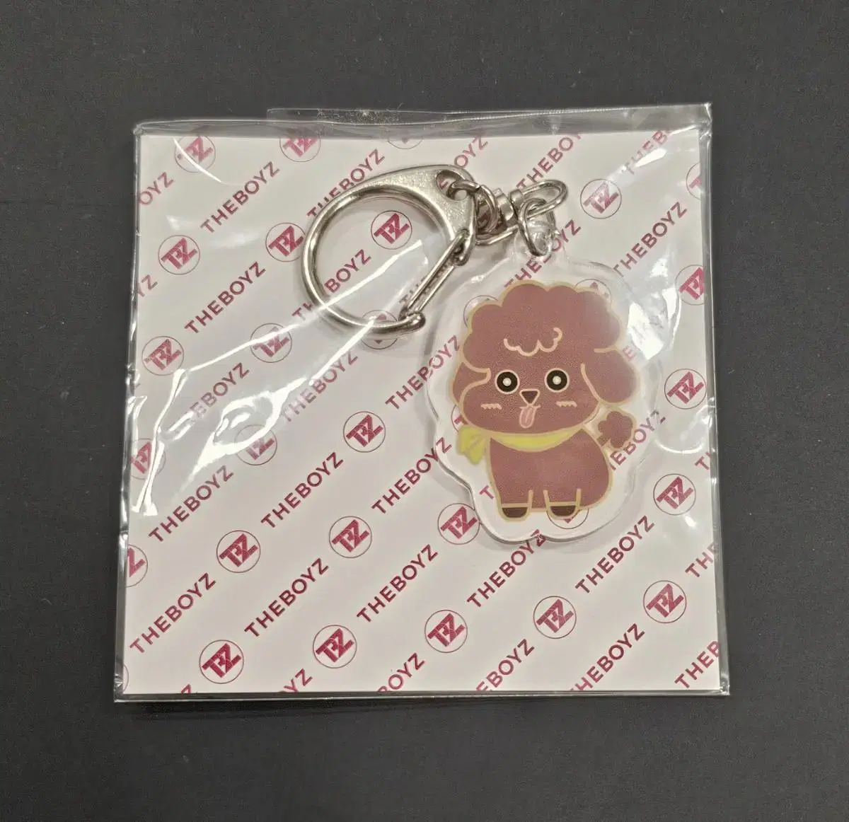 The Boyz younghoon acrylic keyring (The Stealers Japan pop up)