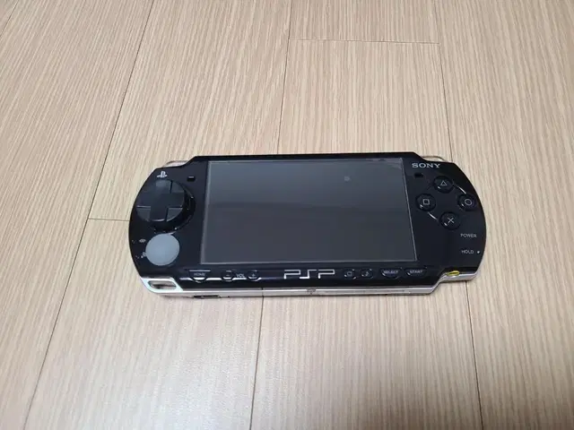 PSP2005 (S급) + 게임타이틀 (일괄판매만 가능)