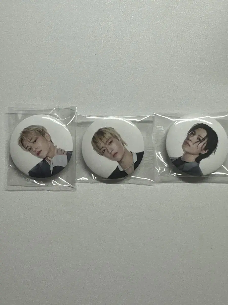 Treasure Reboot Concert Pinbutton Pinbadge Membership asahi haruto so junghwan