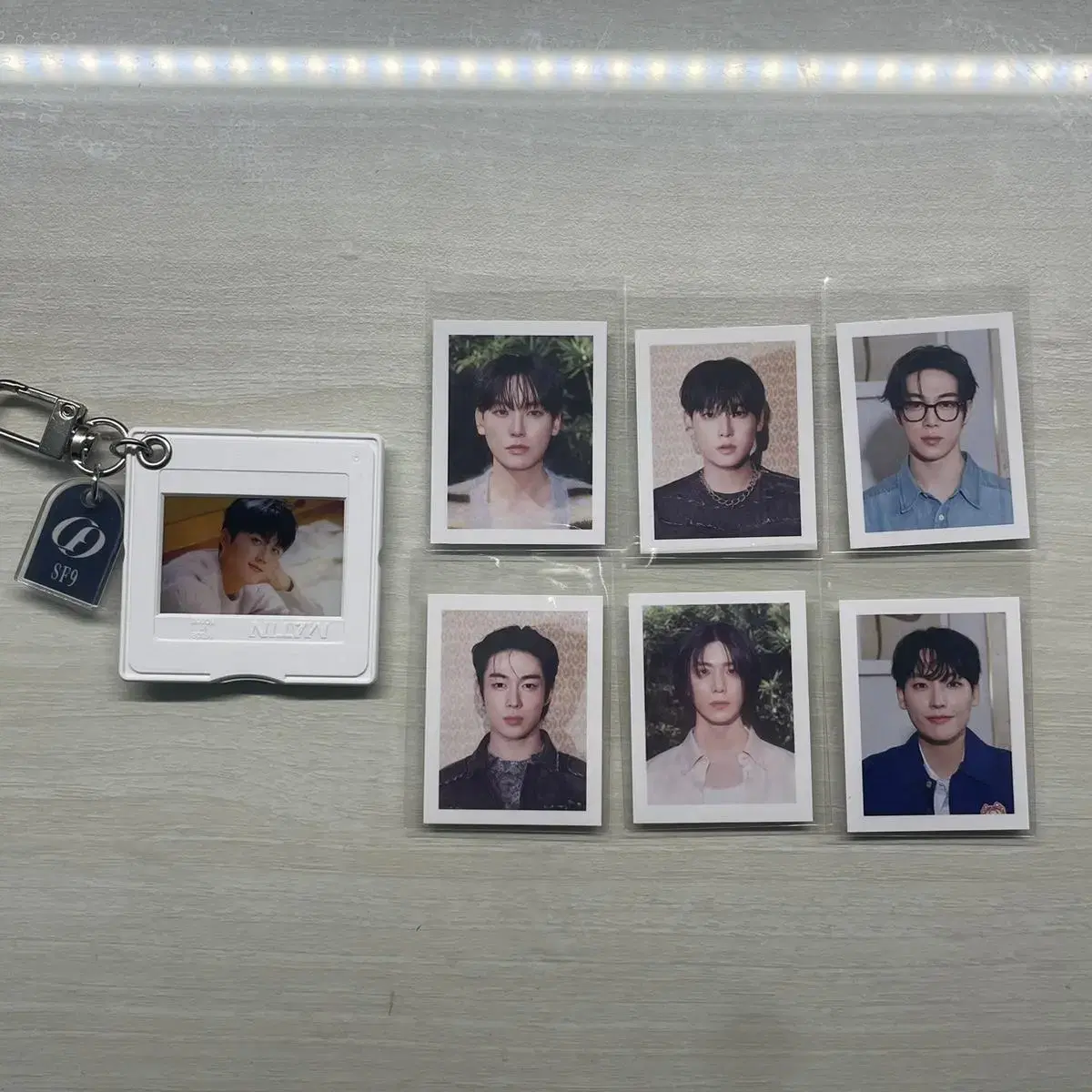 SF9 keyring ID card sells