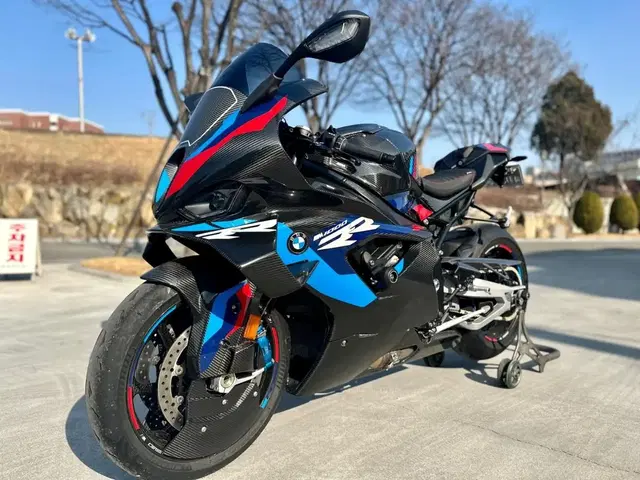 (대구)2024년식 BMW M1000RR 팝니다.