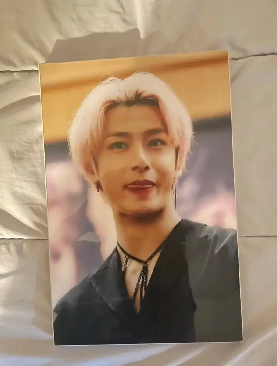 Hyungwon Picture Frame, Monsta X Picture Frame (A4) (Shipping included)