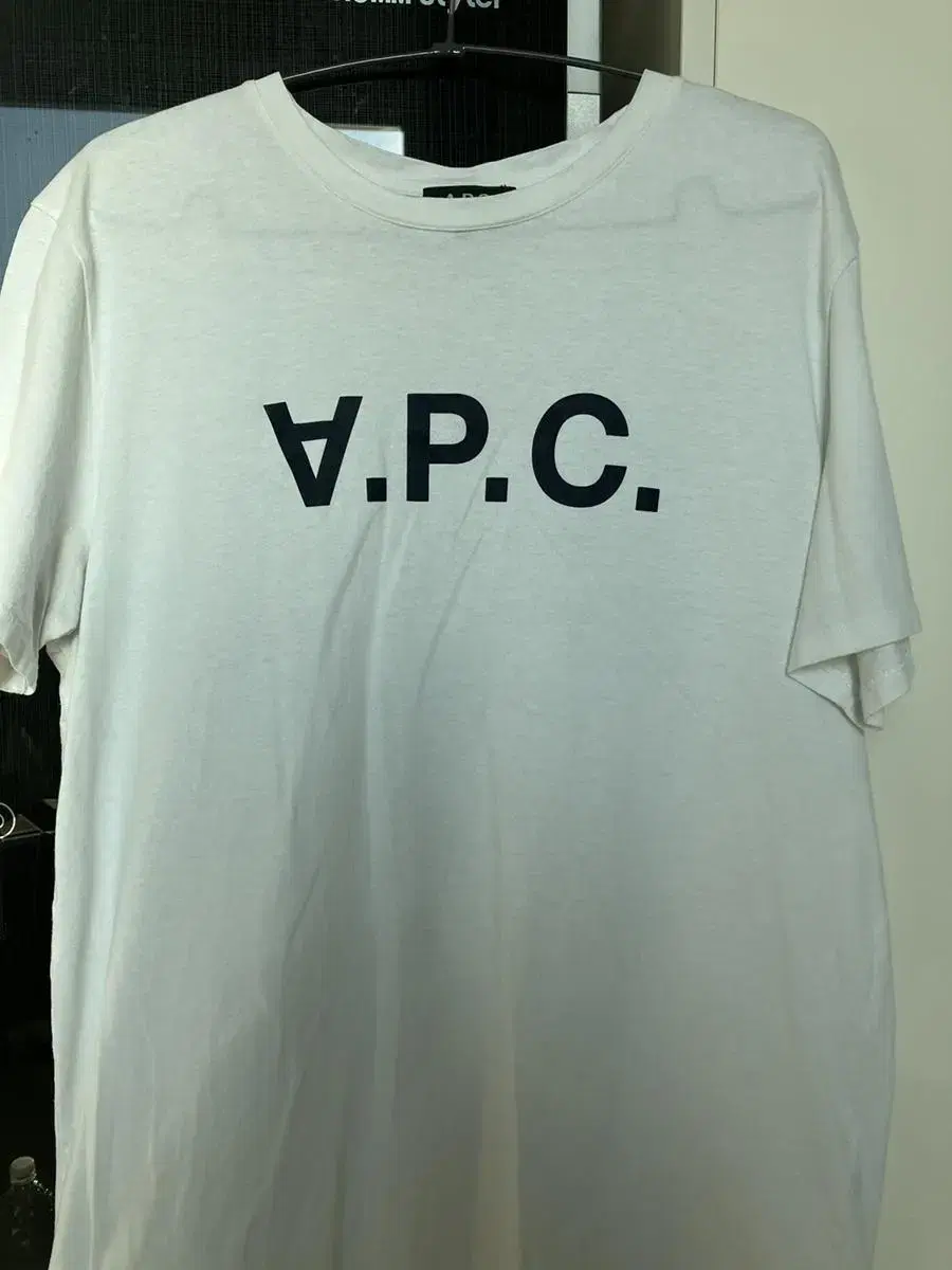 Price reduction) Apache Short Sleeve T-Shirt Genuine Short Sleeve T-Shirt APC