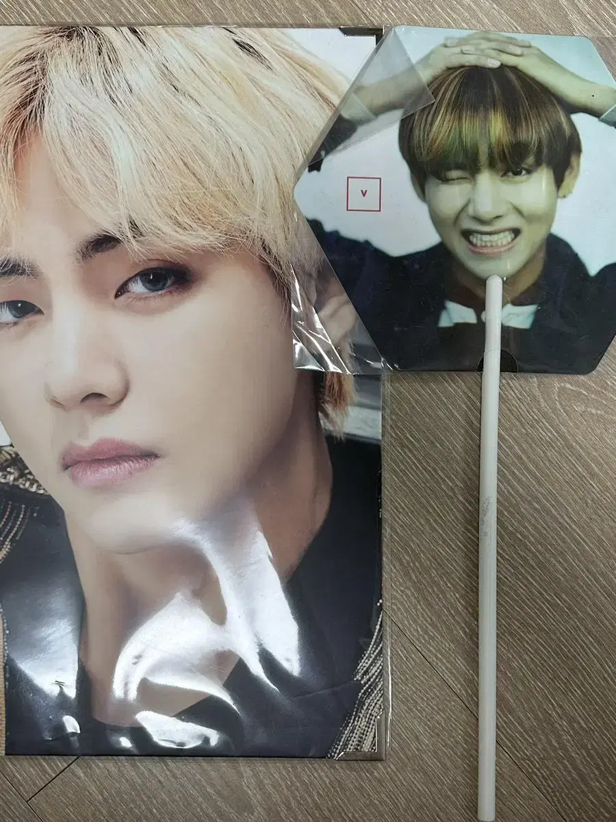 bts v kim taehyung spicconhwaons picket po