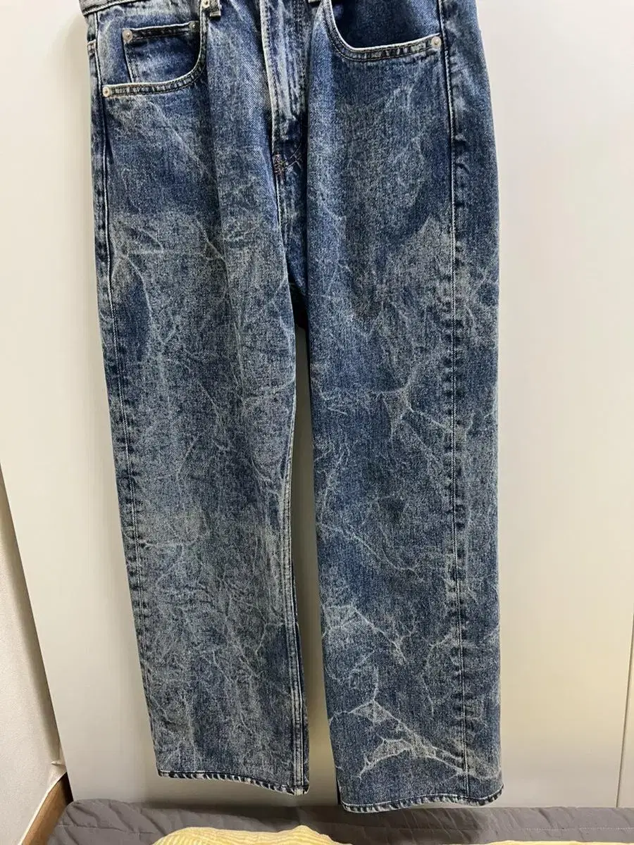 Modnine Mind Connection First Edition Size 28 (millet 99)