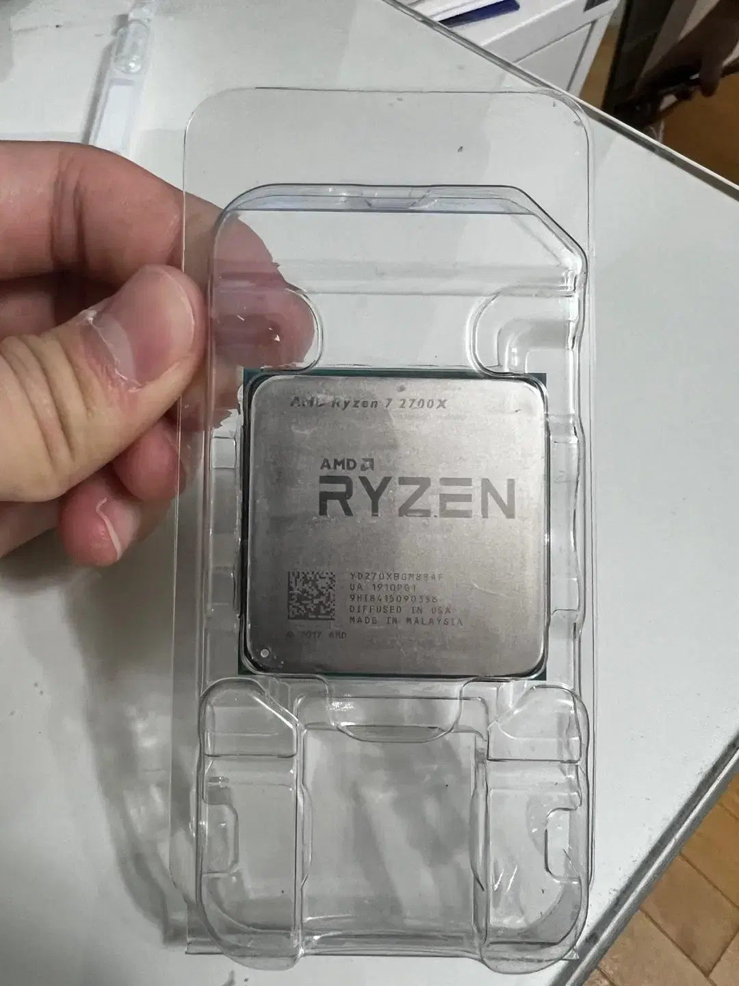 AMD 라이젠7 2700X  CPU 판매합니다