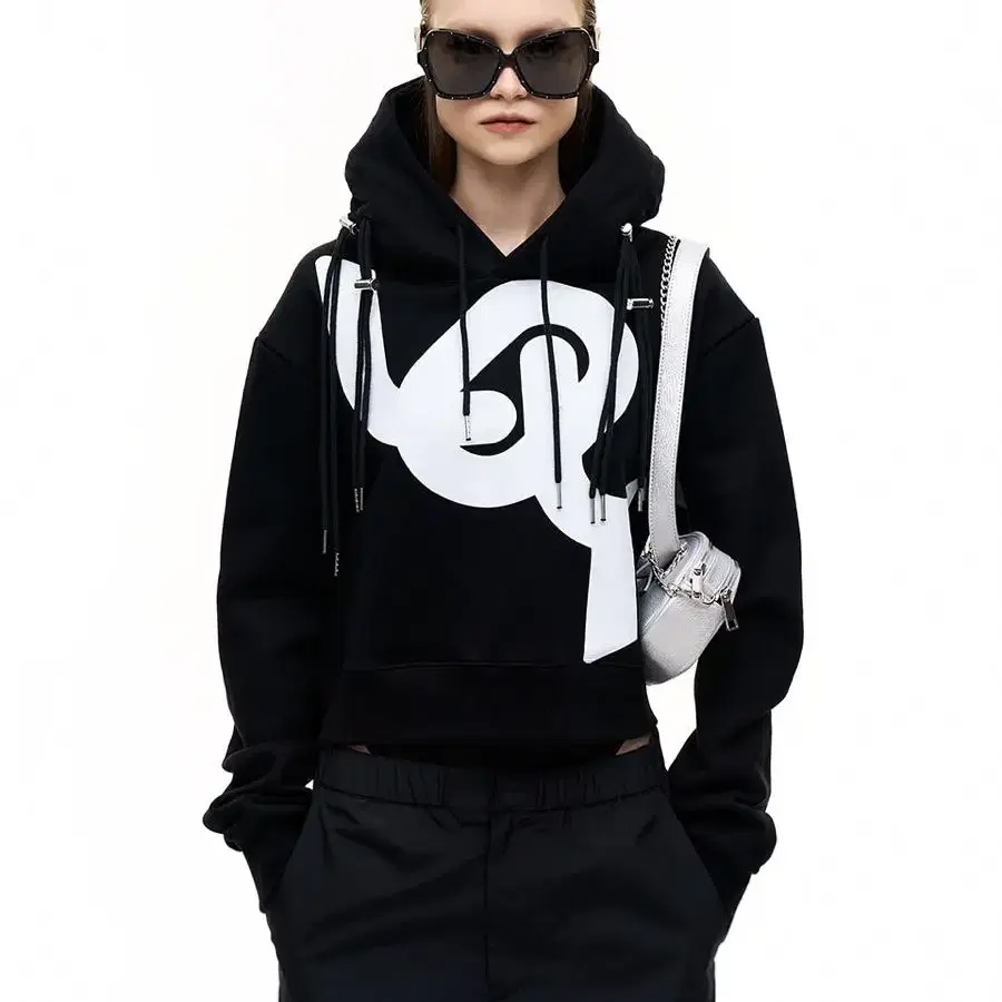 Leey 크롭 후드 String Point Crop Hoody Black