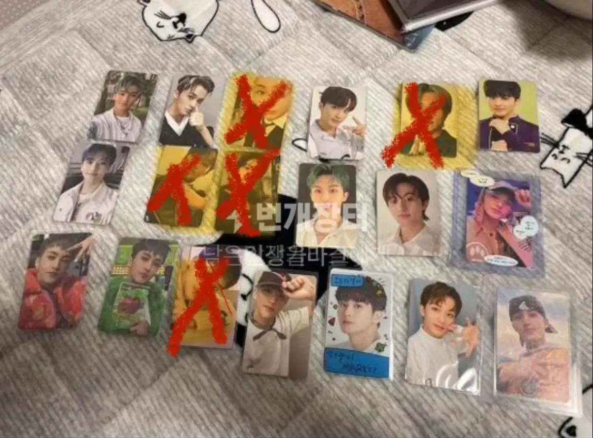 NCT MarksPhotoCard Contacts