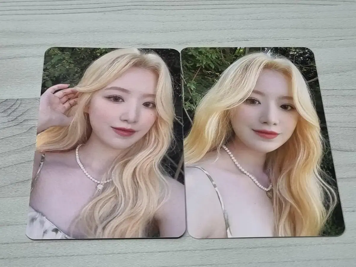 Shuhua 2023 seasons greetings photocard Qubi