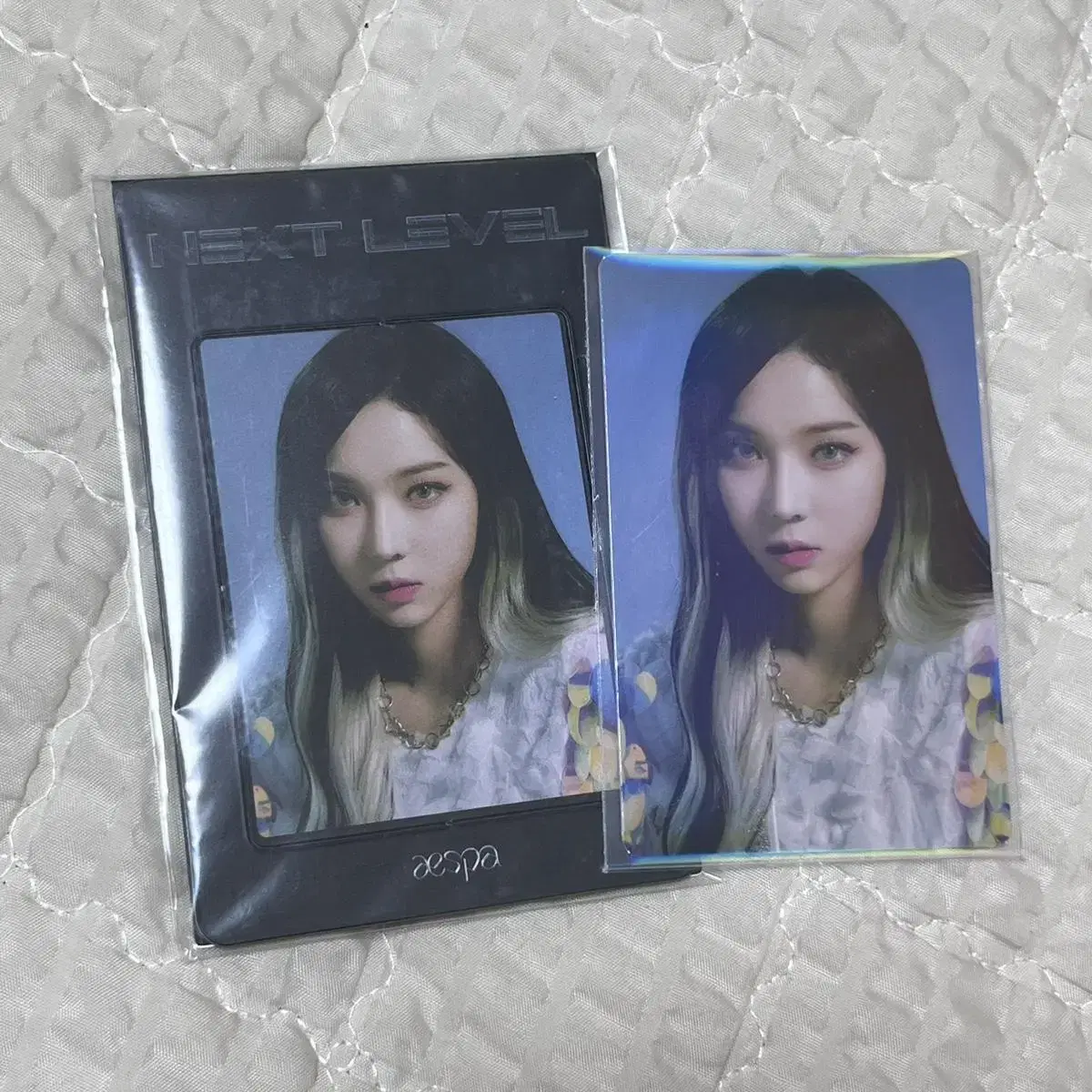 Aespa winter sells Next Level Magnet photo cards.