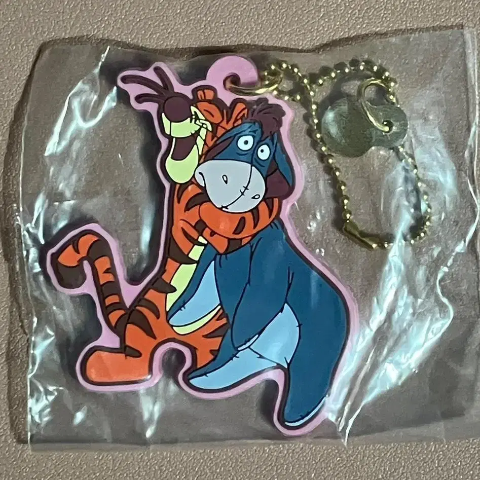 Unsealed Disney Pooh Tigger Eeyore Rubber Strap