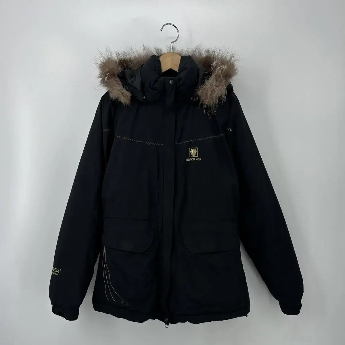 Black Yak Goose Down Padded Jumper (95 size / BLACK)